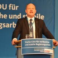 Bild vergrößern:Beim 27. Landesparteitag der CDU Sachsen-Anhalt am 19. November wurde Thomas Webel erneut in seinem Amt als CDU-Landesvorsitzender bestätigt.