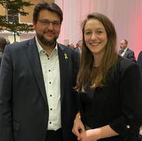 Bild vergrößern:Die Braunschweiger CDU-MdL Sophia Ramdor und ihrer Magdeburger Kollege Tobias Krull am Rande des Neujahrsempfangs am 31.01.2023. 