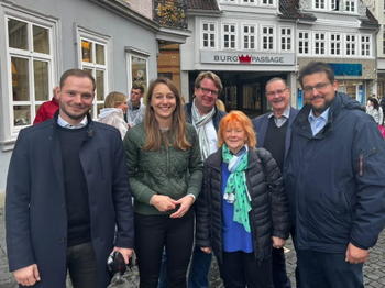 weiter zum Artikel