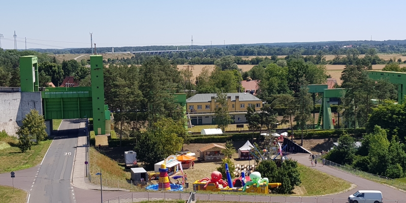 Blick auf das Schiffshebewerk Magdeburg-Rothensee.