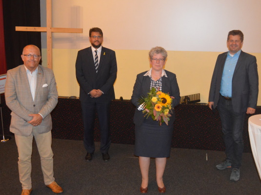 Am 23. September wurde die stellv. CDU-Kreisvorsitzende und Ministerin für Justiz und Gleichstellung Anne-Marie Keding (2.v.r.) als Direktkandidatin für den Wahlkreis Magdeburg-West nominiert. 