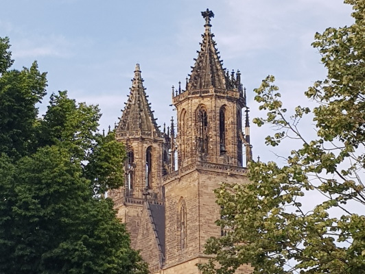 Blick auf die Magdeburger Domtürme