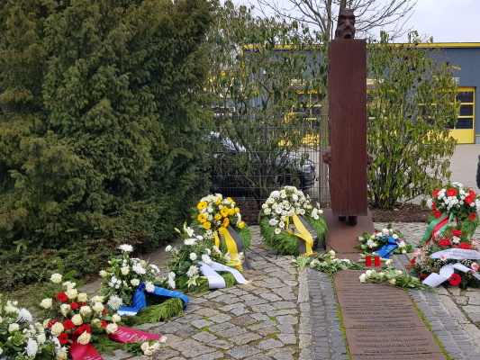 Mahnmal am Standort des ehemaligen KZ-Außenlagers MAGDA in Magdeburg-Rothensee