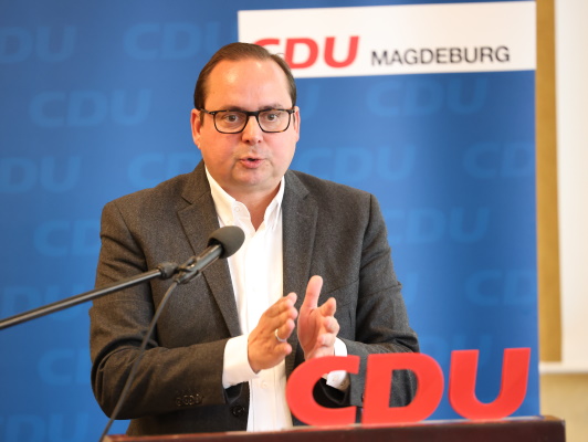 Der Essener Oberbürgermeister Thomas Kufen bei seiner Rede auf dem CDU-Kreisparteitag am 15. Oktober 2022.