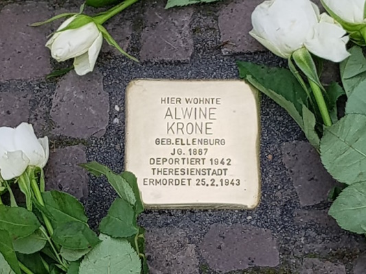 Weitere Stolpersteine in Erinnerung an Opfer der NS-Diktatur wurden am 10. Oktober 2023 in Magdeburg verlegt.