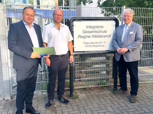 Schulbesuch zum Schulstart