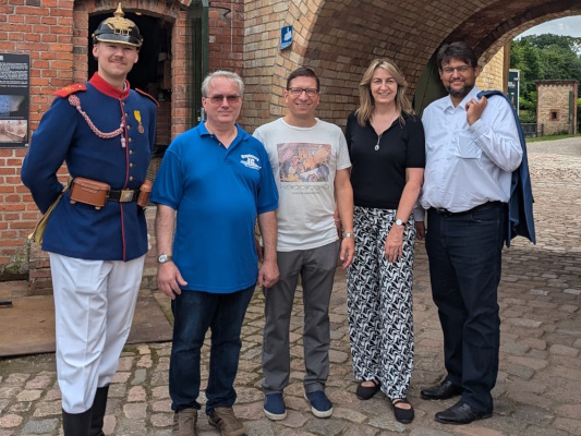 Zu Besuch im Ravelin II zum zehnjährigen Bestehens des Sanierungsvereins. 