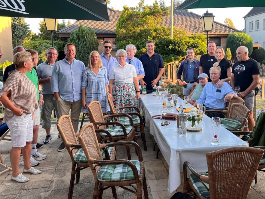 Sommerliches Grillen des CDU-Ortsverbandes Am Neustädter Feld am 27. August. 