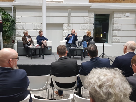 Ausblick auf die Wirtschaftspolitik in Magdeburg und Sachsen-Anhalt.