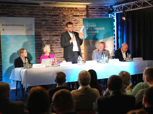 Blickwinkel-Veranstaltung der CDU Landtagsfraktion am 06. November in Magdeburg zum Thema Zivilschutz